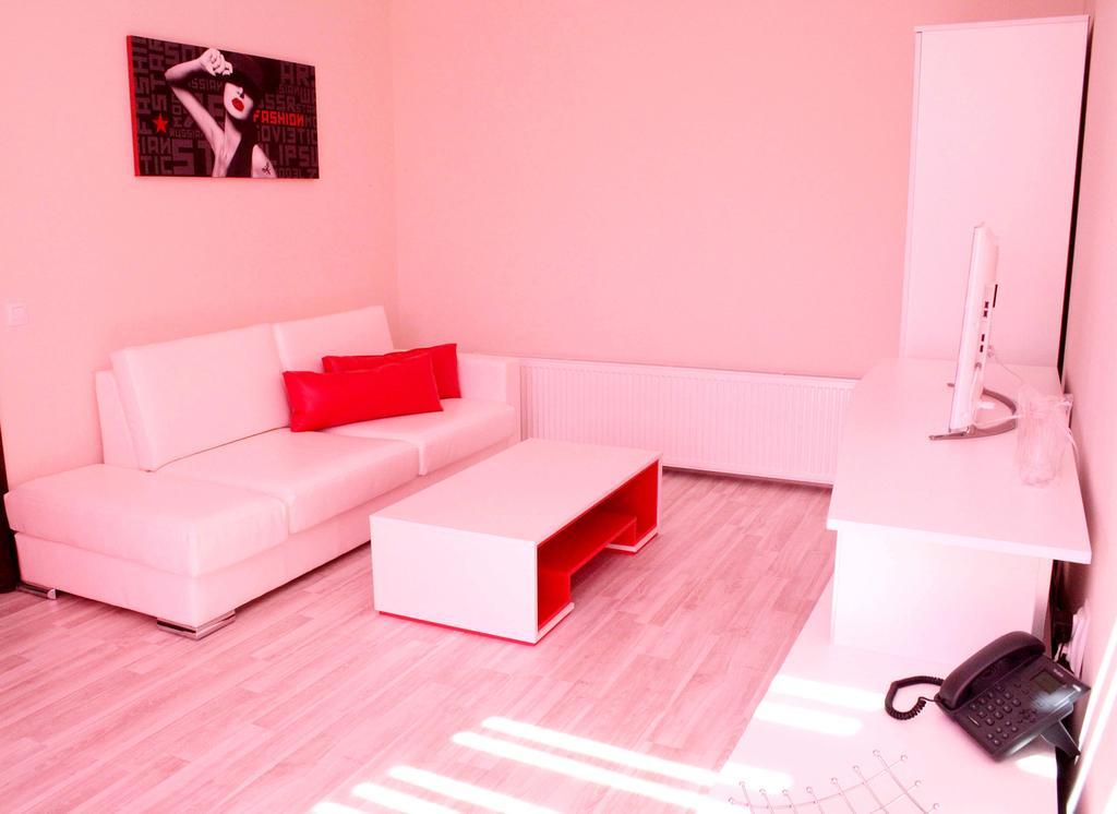Incanto Family Hotel Sevlievo Camera foto